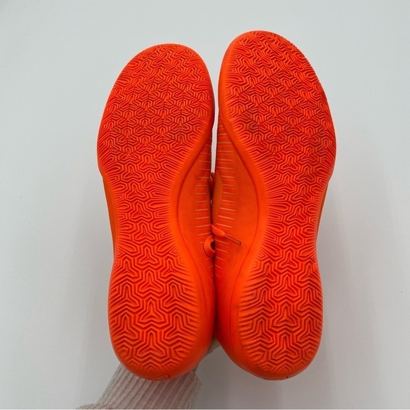 Nike Men's Mercurial Victory Full Lace Up Indoor Soccer‎ Shoes Neon Orange 6.5 - Picture 10 of 10